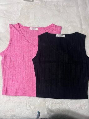 Zenana Outfitters Ribbed V-Neck Tank Tops in Hot Pink and Black